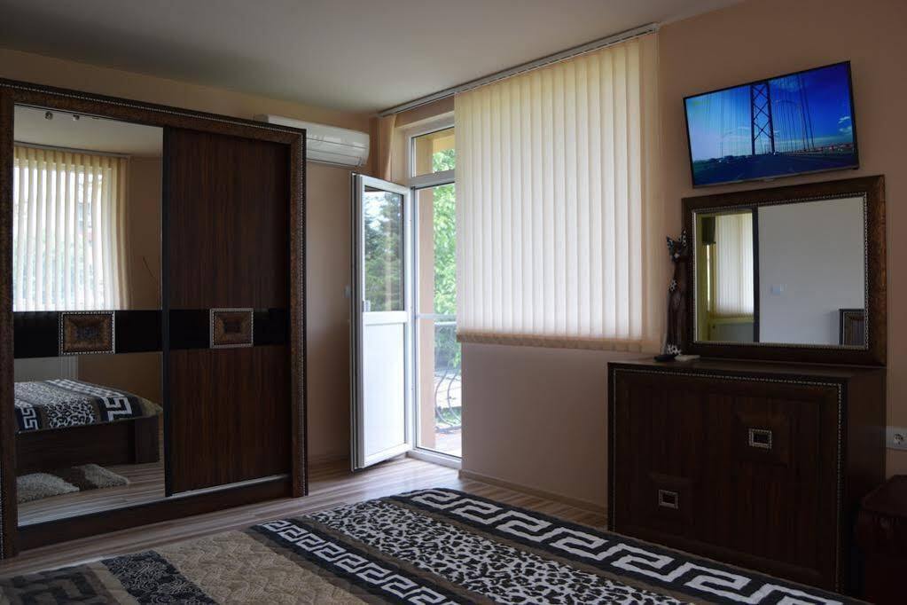 Mariana Apartment Pavel Banja Exteriér fotografie
